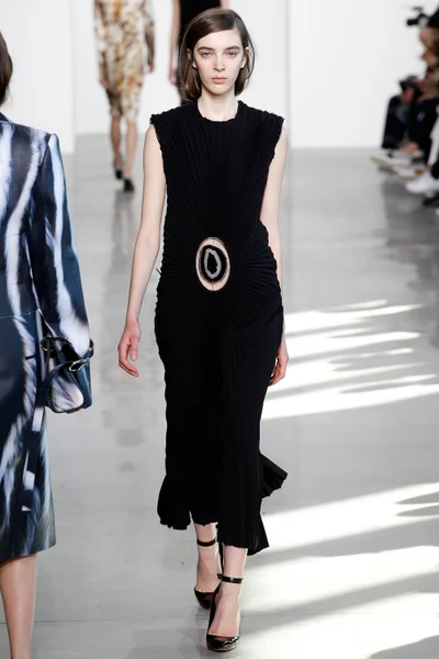 Look 37